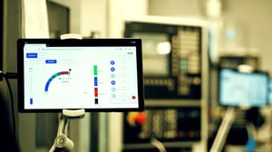 Machine Monitoring software being used on factory floor to remove downtime
